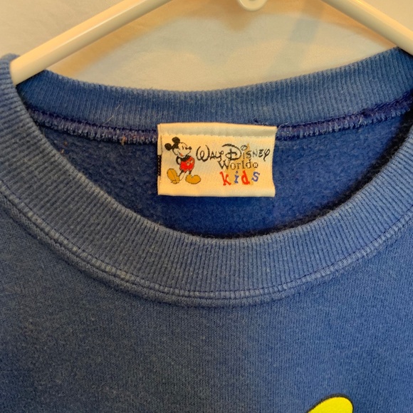 Vintage Walt Disney World Kid's 2000 Character Number Sweater Blue Size XL - Picture 3 of 13